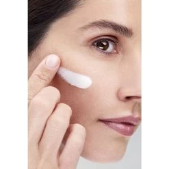 NIVEA Cellular Luminous630 Antimanchas Sérum 11 NIVEA Cellular Luminous630 Antimanchas Sérum -Tienda De Cosméticos 198742 5