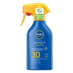 NIVEA Protege & Hidrata Spray Solar SPF30